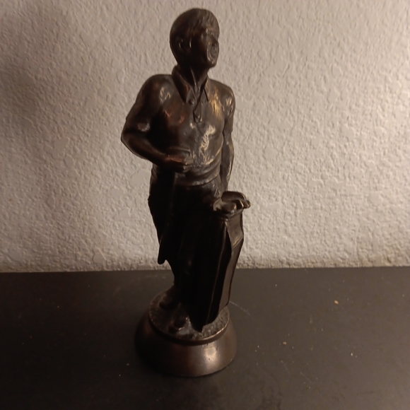 GORGEOUS NEW Austin Sculpture 9" Bronzed Golfer Figurine. - Picture 1 of 7